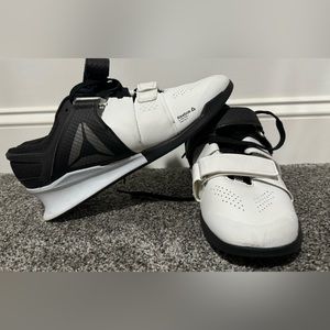 REEBOK Legacy Weightlifting Squat Black White WOMEN'S size 9.5 (22mm 4246 1L)